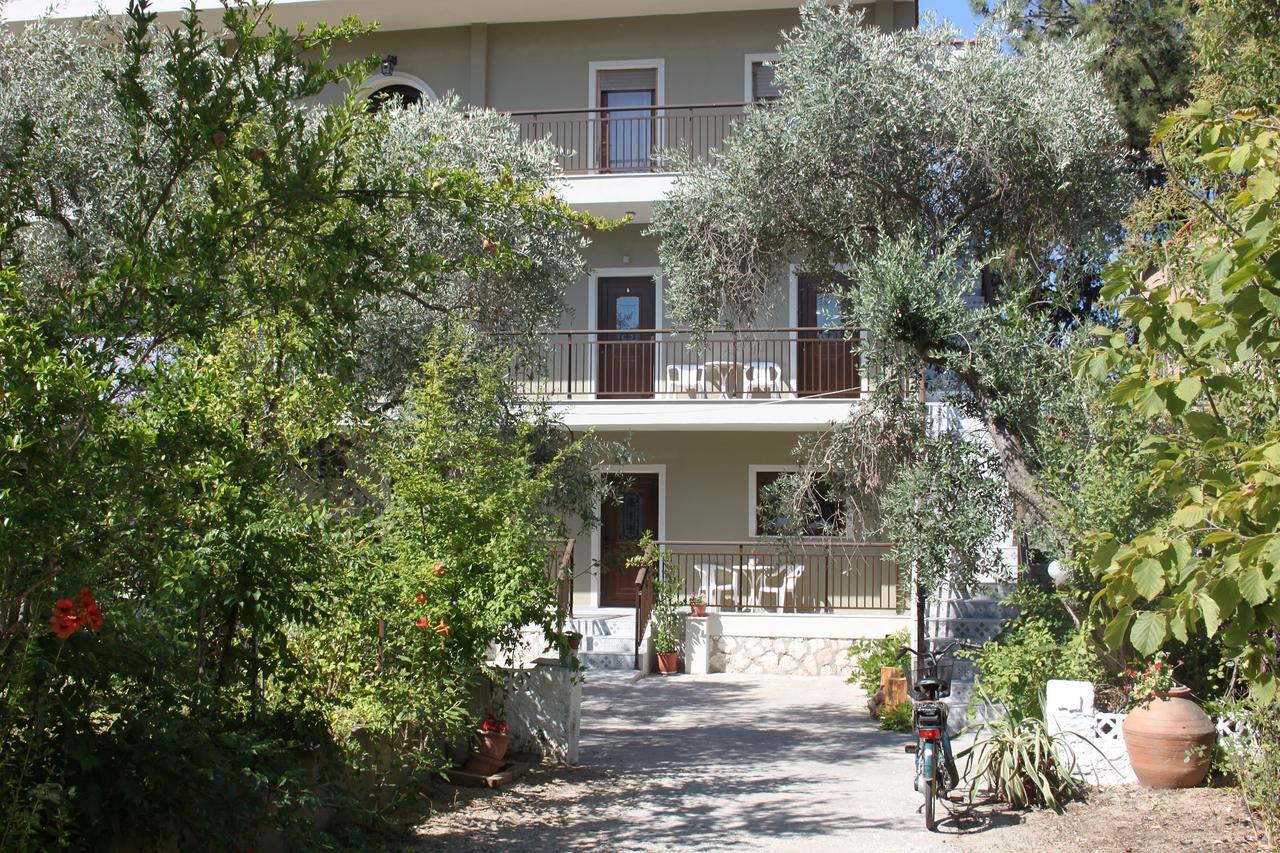 الشقق الفندقية بيفكاريفي  House Ekton المظهر الخارجي الصورة
